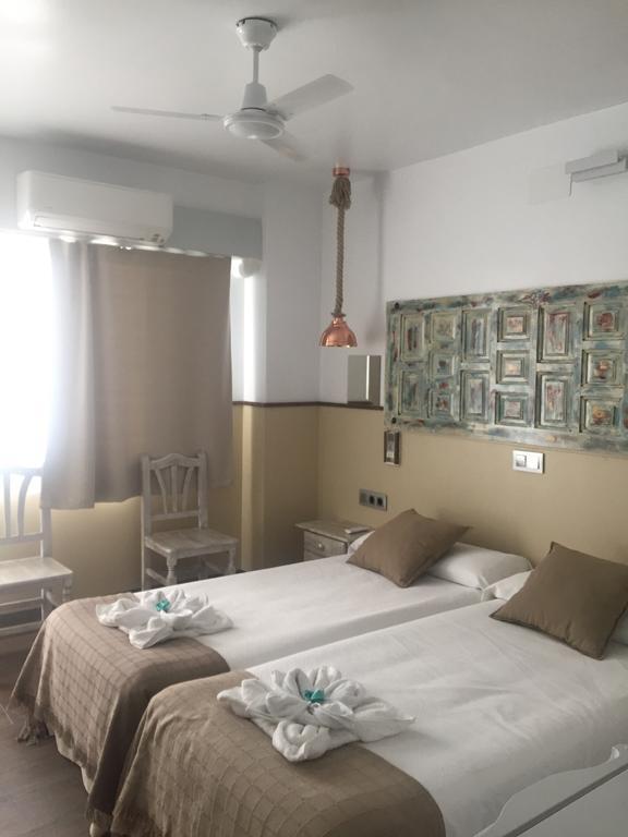 Hostal Boutique Luna De Gavin Cullera Exterior foto