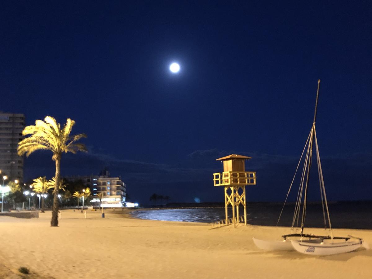 Hostal Boutique Luna De Gavin Cullera Exterior foto